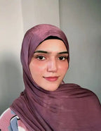 Muna Satin Maroon Dusky Pink