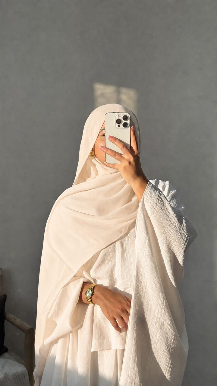 Cream Georgette Chiffon Hijab 185 cm 75 cm