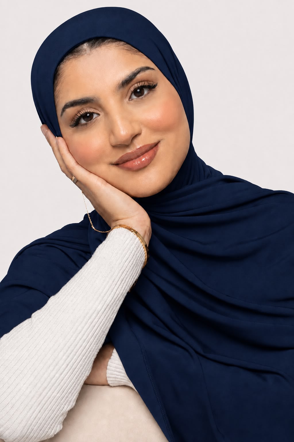 Premium Navy blue Jersey Hijab – Soft, Stretchable & Breathable Wrap