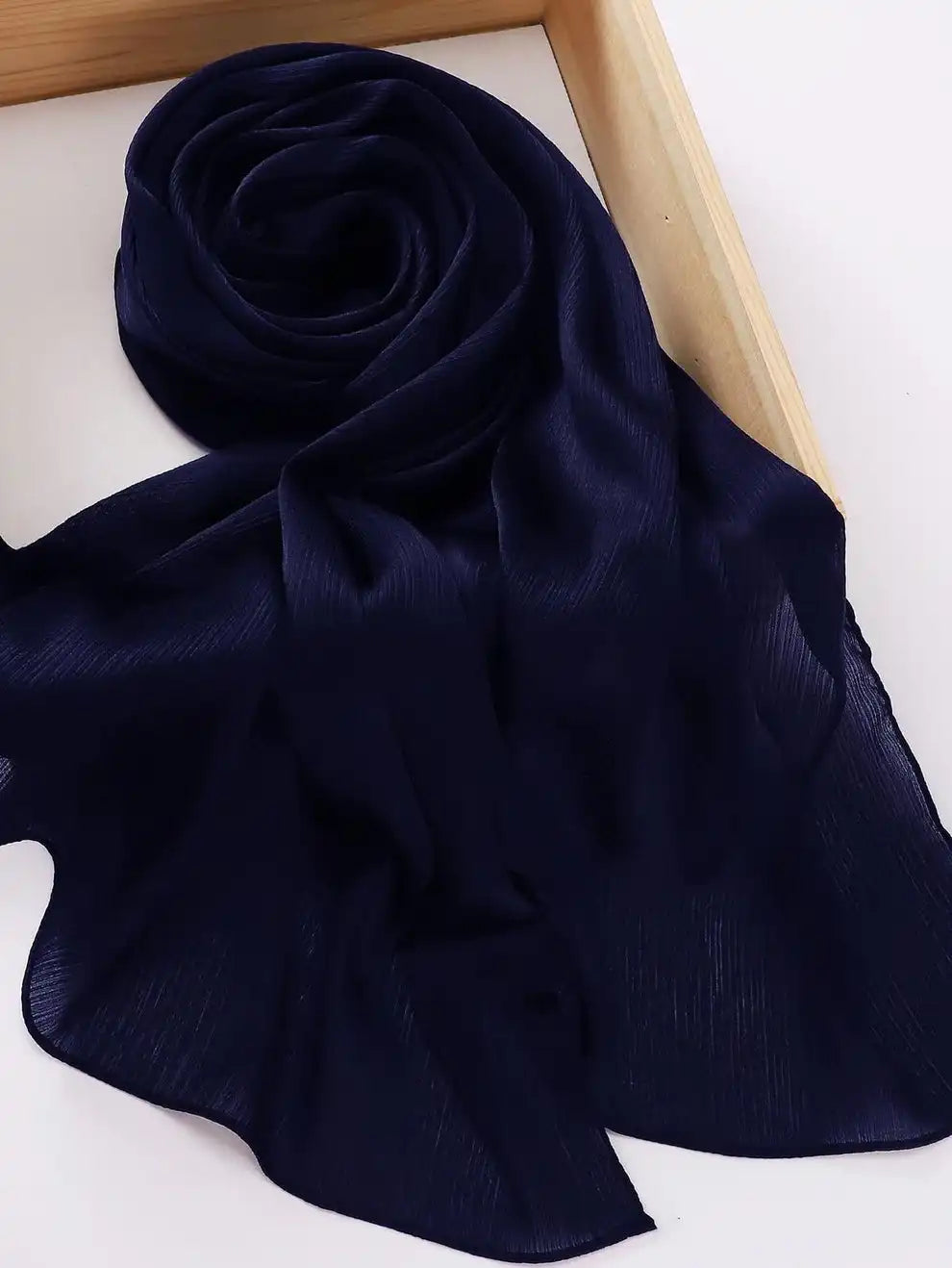 Muna Satin Maroon Navy Blue