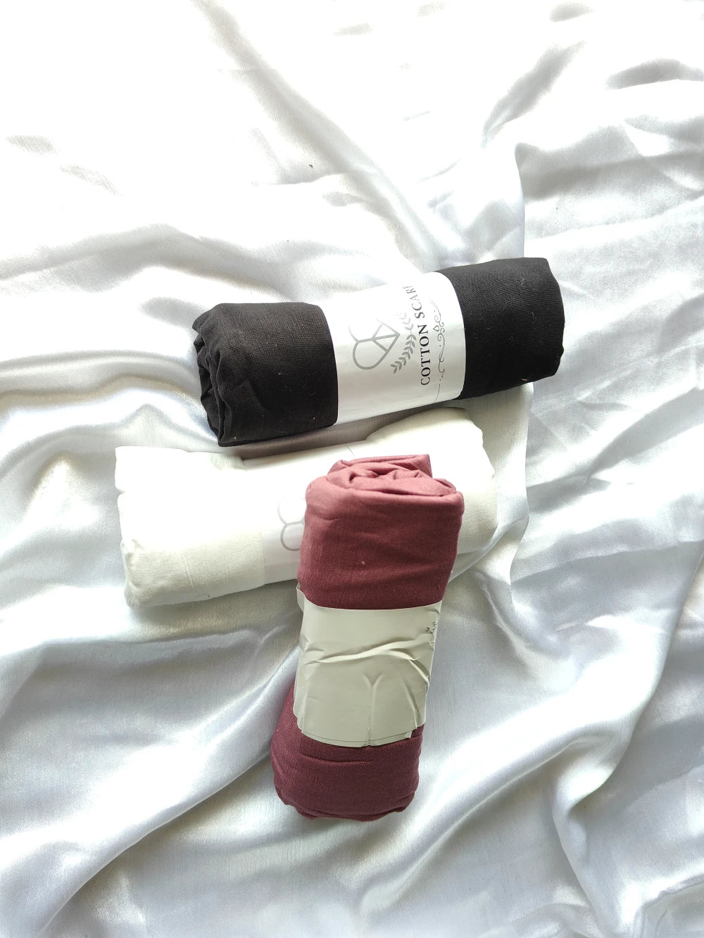 Model Cotton Hijab Mauve Pink