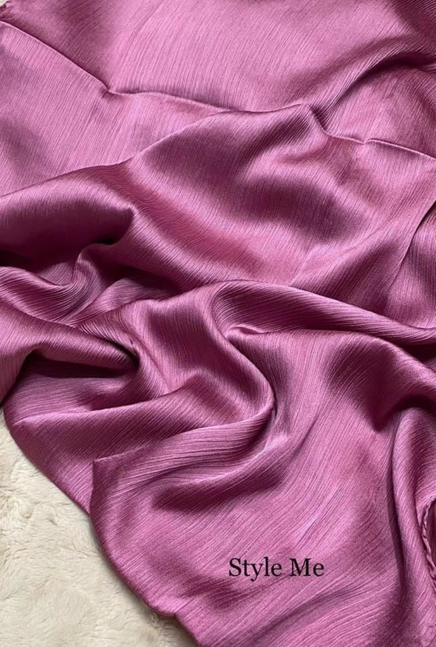 Muna Satin Hijab Rose Pink