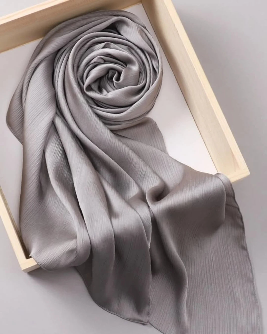Muna Satin Hijab Silver Grey