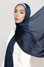 Muna Satin Maroon Navy Blue