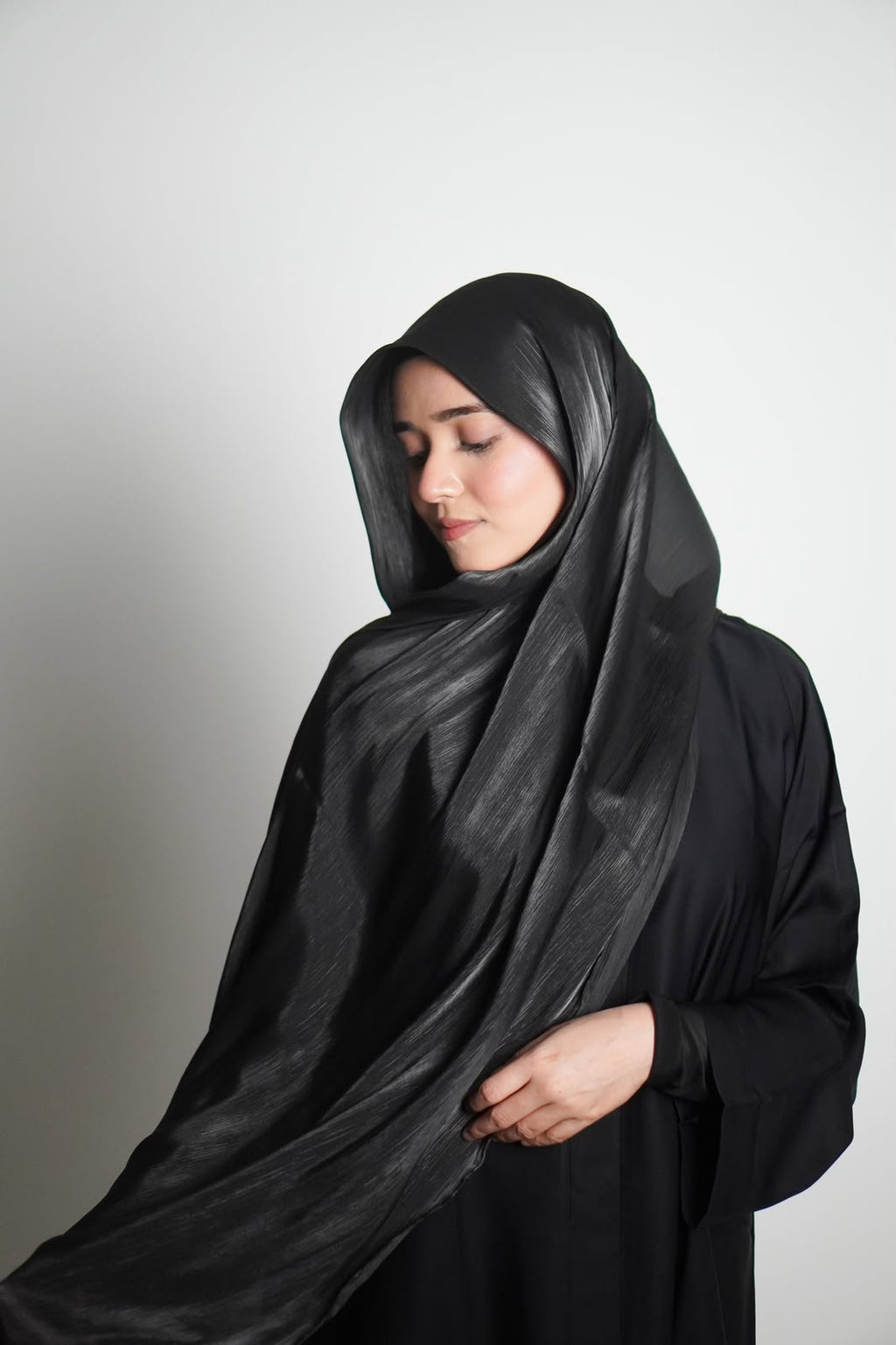 Black Organza Shimmer Hijab