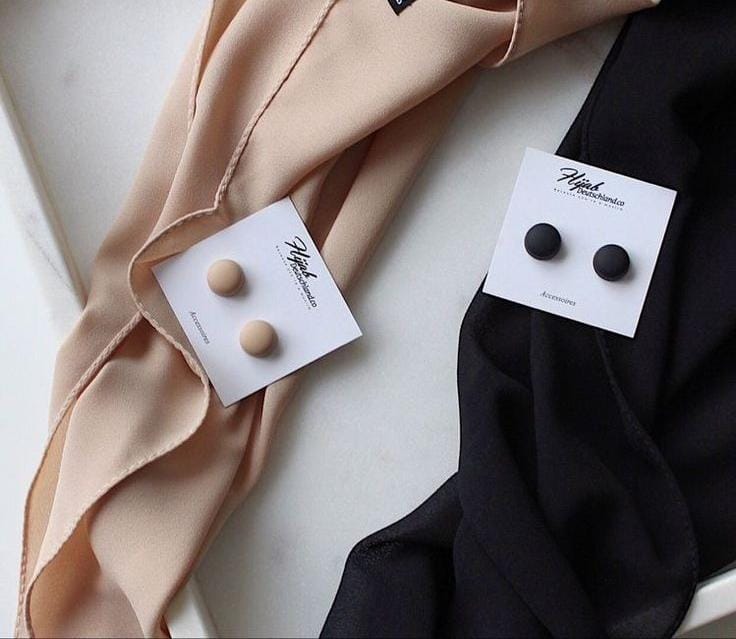 NO SNAG MAGNETIC PIN (set of 4) – BLACK & CREAM MATTE
