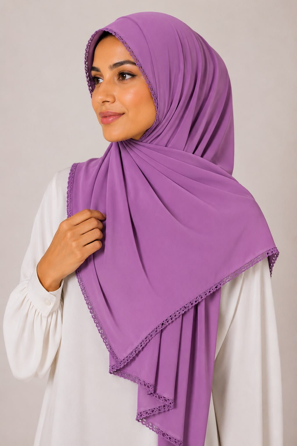 Elegant Scalloped Lace-Border Chiffon Georgette Hijab – Soft Flow Daily Wear Scarf for Women (185 × 75 cm)