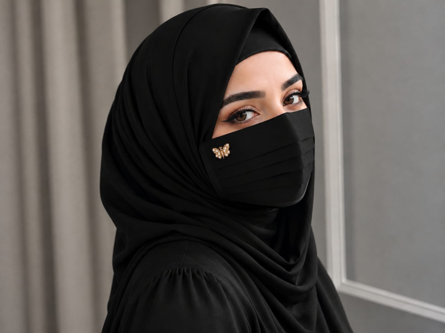 Elegant Chiffon Pleated Niqab Mask with Butterfly Brooch