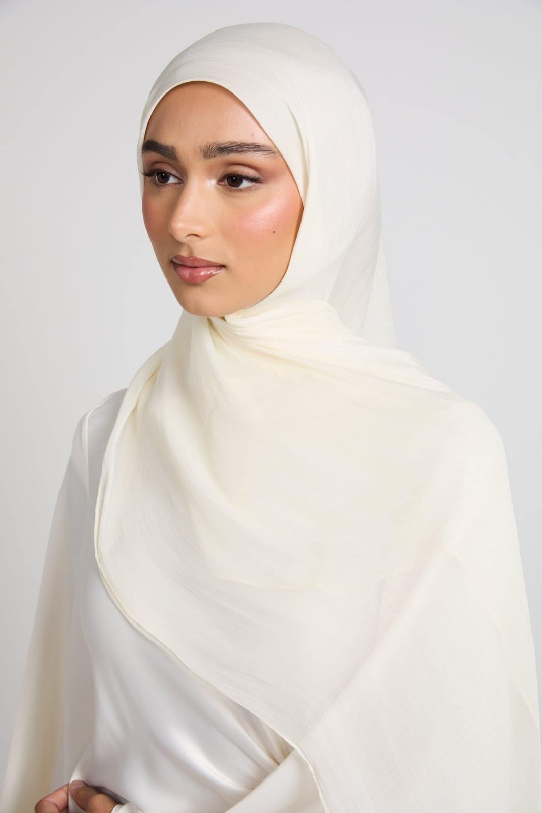 Premium Luxury Organza Hijab - Ivory White