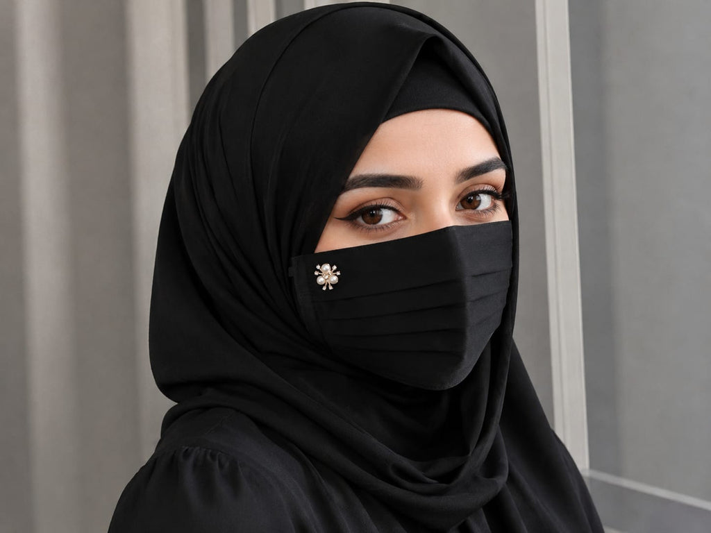 Elegant Chiffon Pleated Niqab Mask with Pearl Brooch