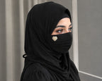Elegant Chiffon Pleated Niqab Mask with Heart Pearl Brooch