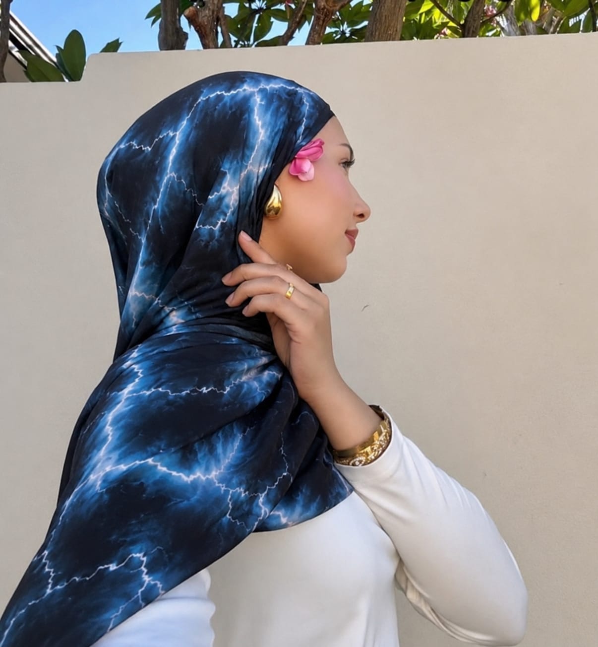 Dark Blue Galaxy Print Pinterest Inspired Chiffon Georgette Hijab| Premium Soft Lightweight & Breathable Chiffon Georgette Fabric Galaxy Marble Abstract Printed Long Hijab Scarf| Trendy Aesthetic Muslim Headscarf for Daily Wear & Party | 185 cm × 75 cm